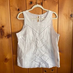Gap white sleeveless top…100% cotton